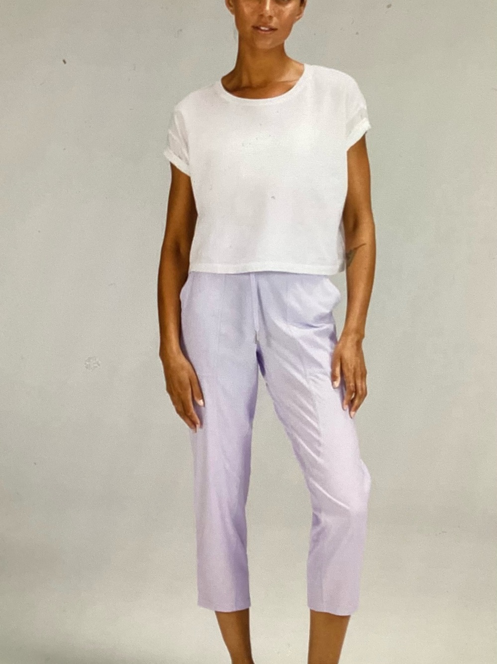 Lululemon Dance Studio Mid Rise Cropped 25” in Pastal Blue